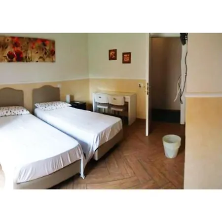 Guest house Casa Celeste 2*
